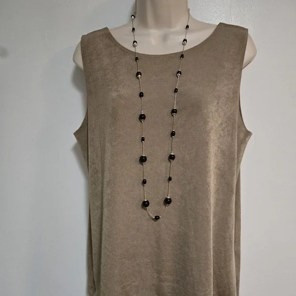Chico's Travelers Size 2 (L) Rich Beige Stretch Knit High Neck Stretch Tank NEW - Picture 2 of 6